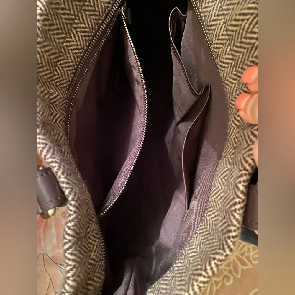 Tumi wool & leather spacious brown bag with a lot of compartments & pockets NWT - Picture 9 of 16